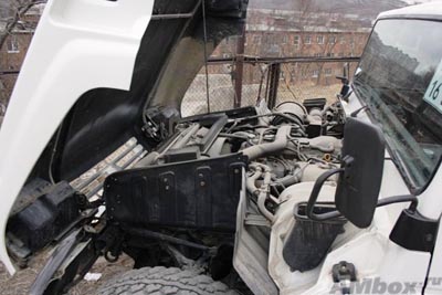 ToyotaMegaCruiser_2.jpg